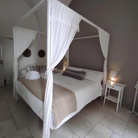 فندق مبيت وإفطار Corte Moline غالّيبولي